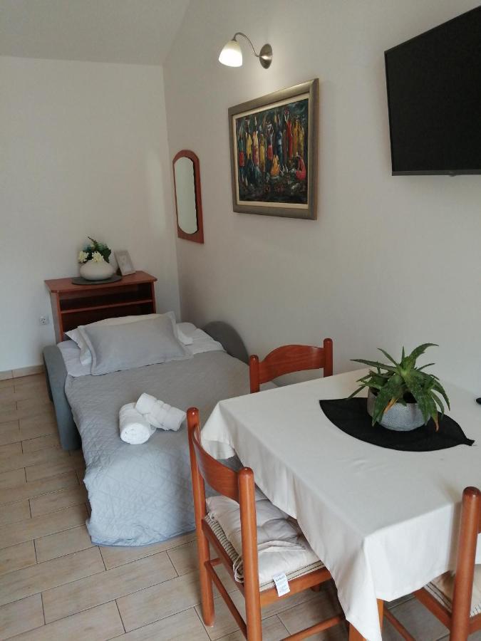 Old Town Studio Apartments Makarska Exterior photo